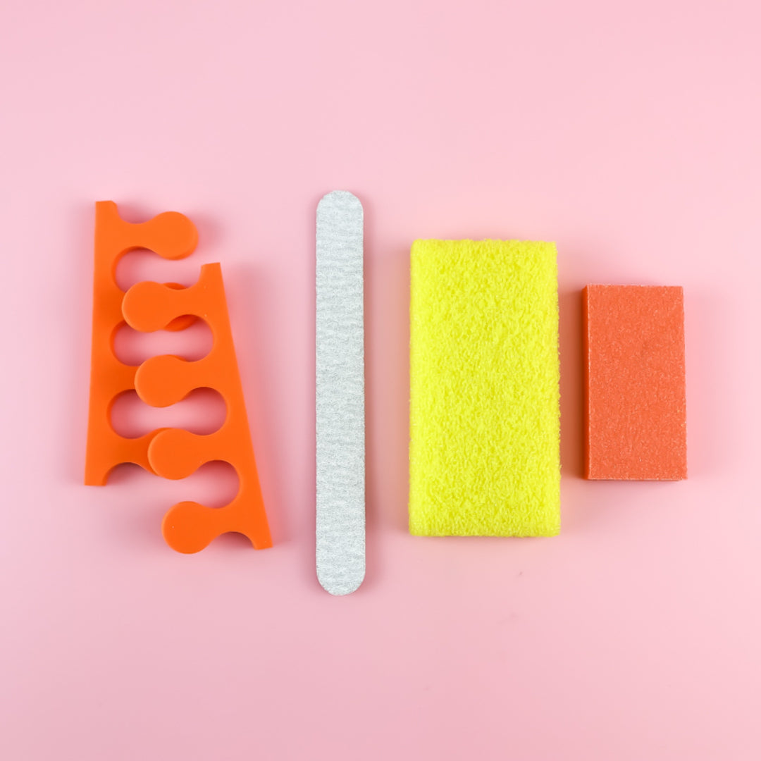 4-IN-1 PEDICURE KIT - ORANGE