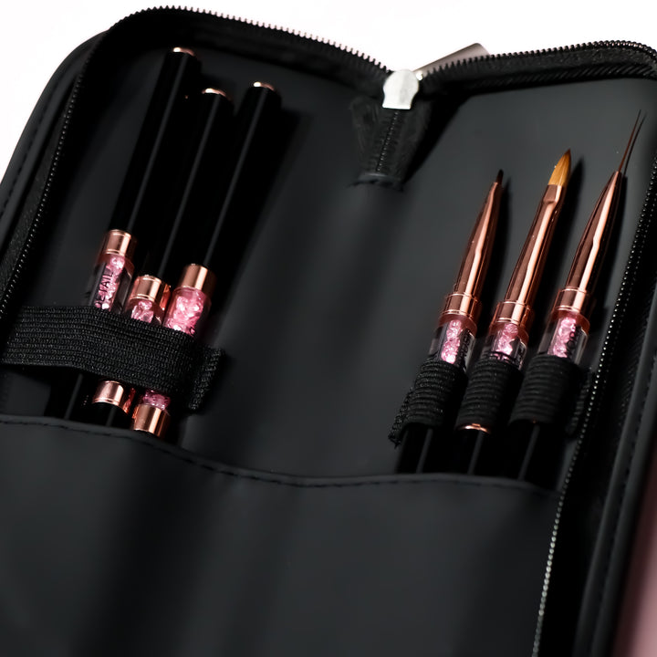 NAIL BRUSHES CASE
