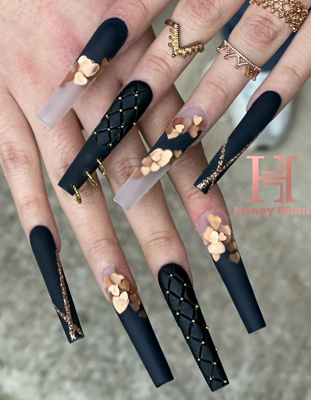 HP002 – HONEY'S NAIL SECRET