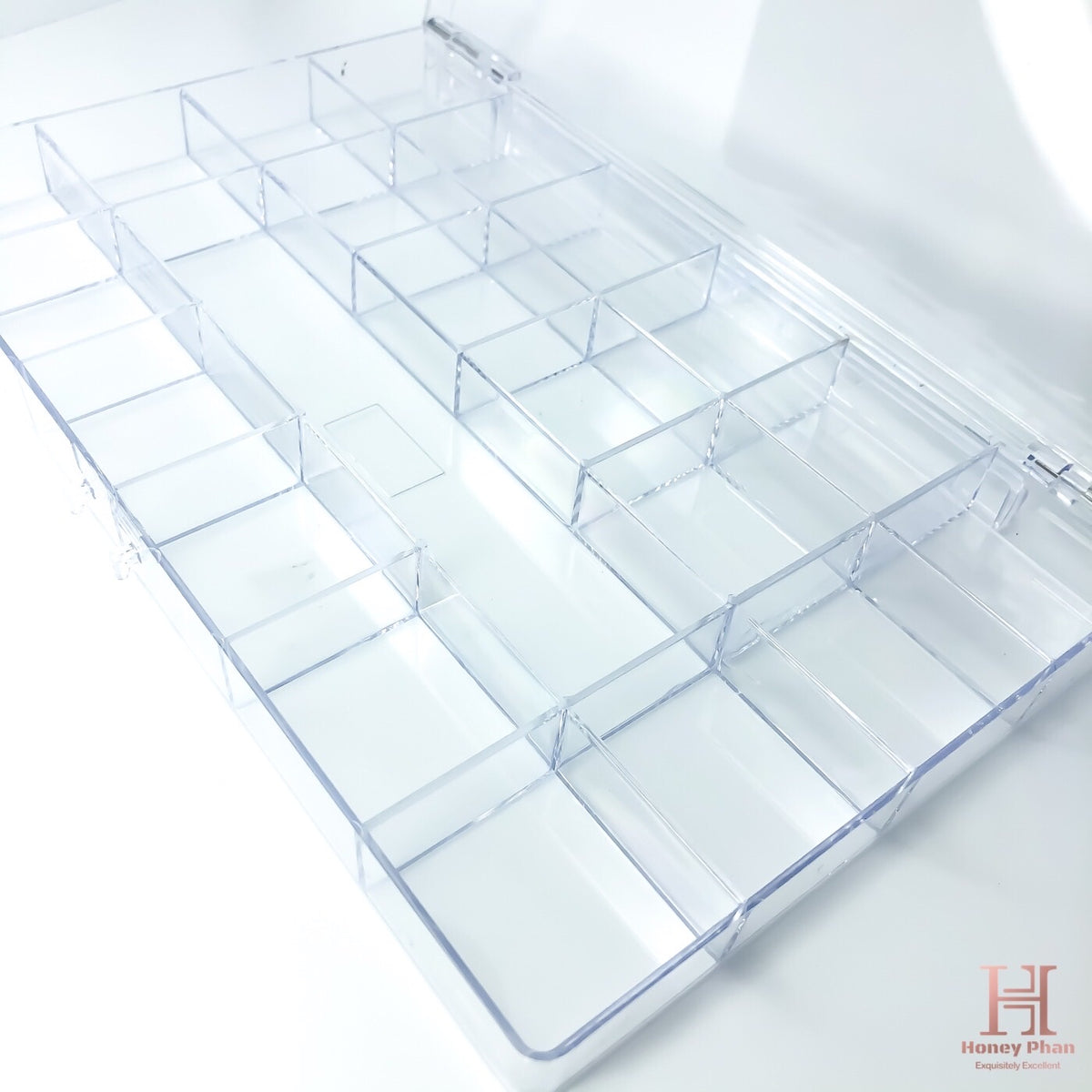 RHINESTONE STORAGE BOX – HONEY'S NAIL SECRET